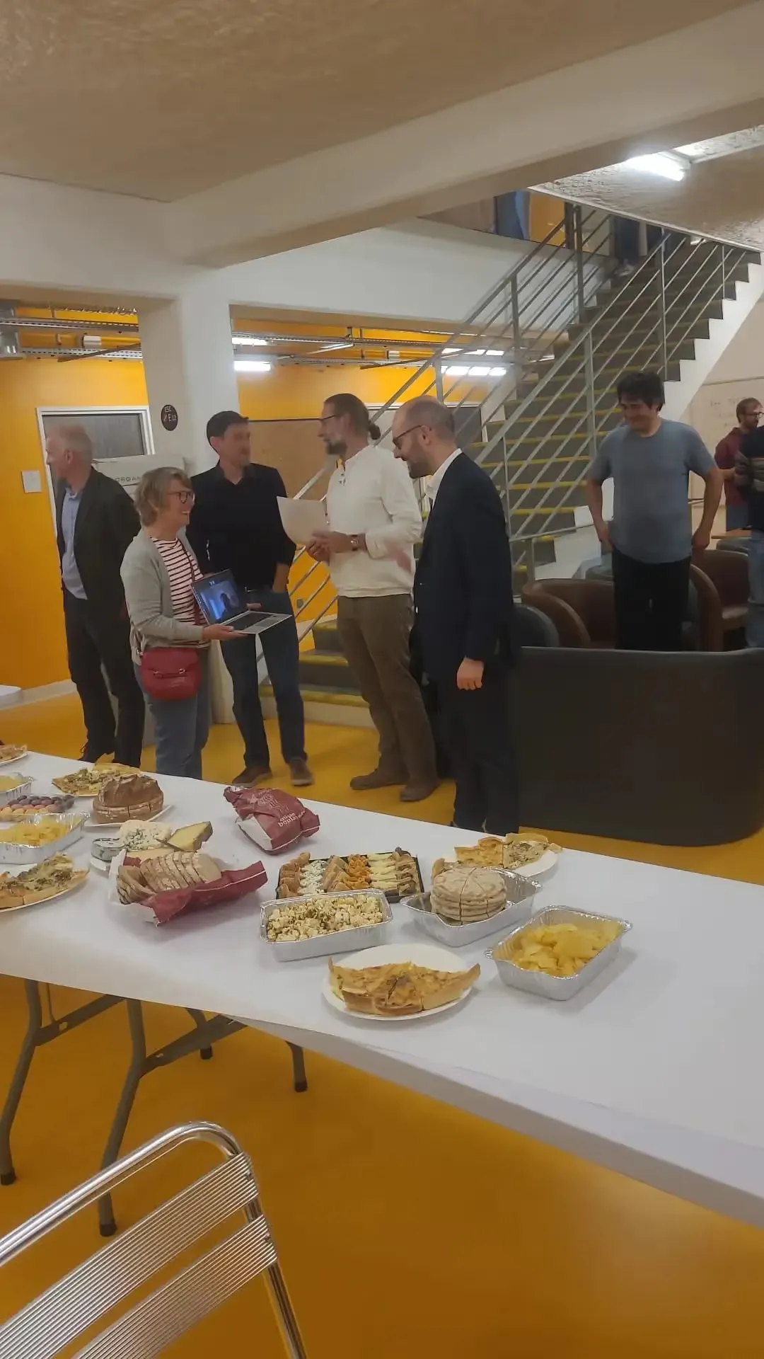 Picture of the announcement of the result of the HDR.